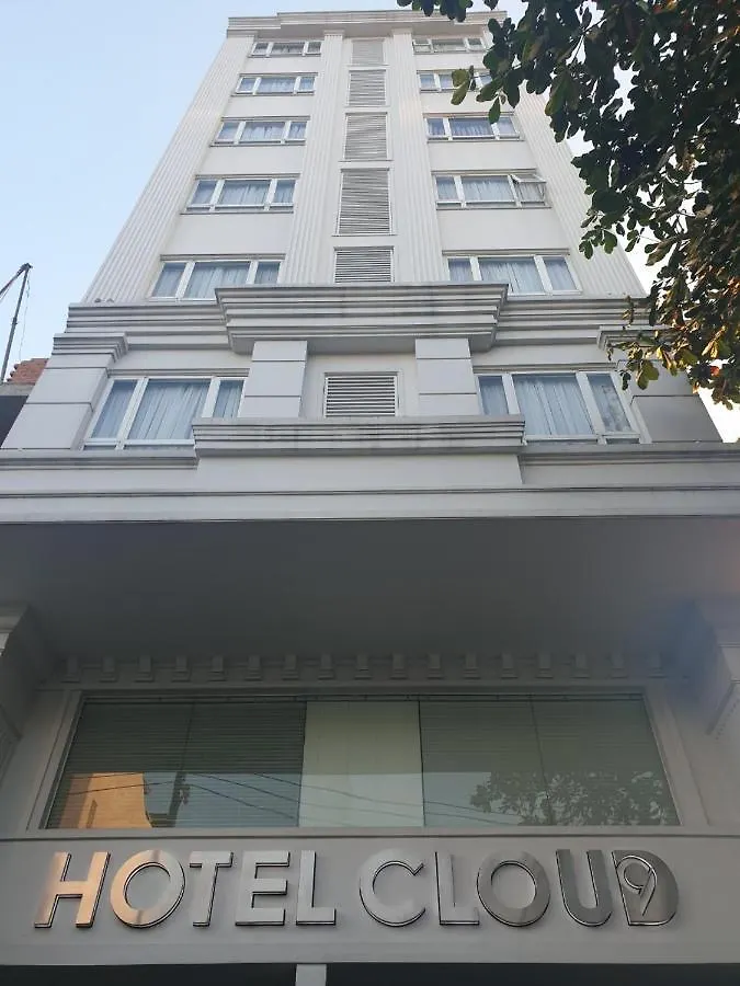 Reddoorz Premium Cloud 9 An Nhon Hotel Ho Chi Minh City